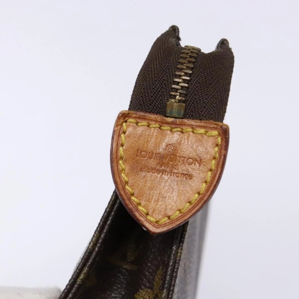 LOUIS VUITTON Monogram Poche Toilette 15 Pouch M47546 LV Auth 130707 - Picture 9 of 16